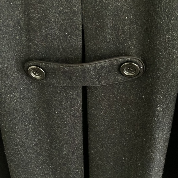 Forever 21 block women’s coat Size M - Picture 10 of 11